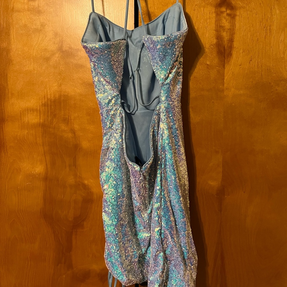 homecoming dress, size 4. only worn once!